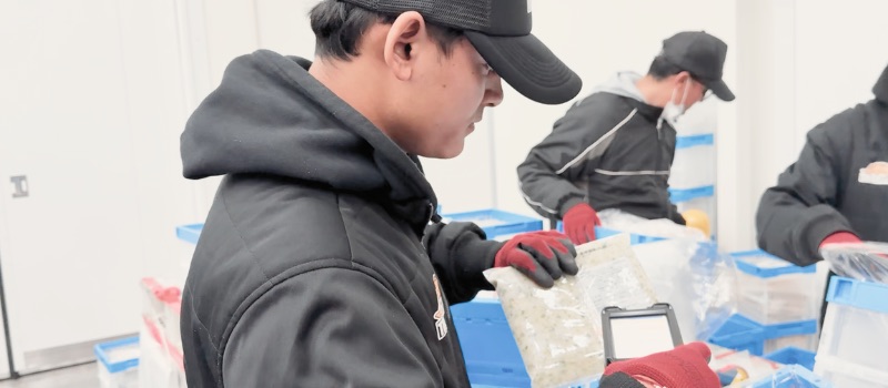 食品配送の現場作業